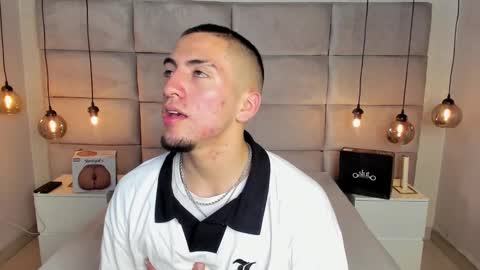 Snapshot of king_dante_ chatting on March 2025 09:15:02 PM King Dante online show from March 2025 09:15:02 PM