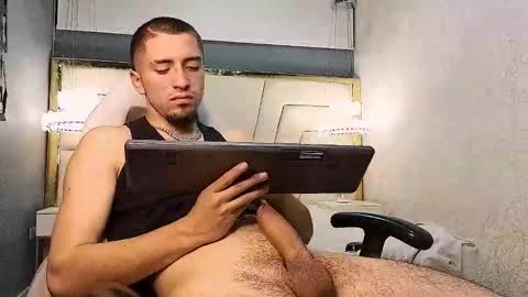 Snapshot of king_dante_ chatting on October 2025 02:14:02 PM King Dante online show from October 2025 02:14:02 PM
