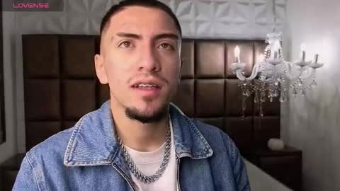 Snapshot of king_dante_ chatting on October 2025 12:39:02 PM King Dante online show from October 2025 12:39:02 PM