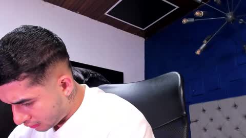 Angel Falconer online show from December 2025 11:42:01 PM