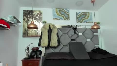 Snapshot of king_fitt_ chatting on December 2024 06:06:01 PM HOT MEN BLACK online show from December 2024 06:06:01 PM