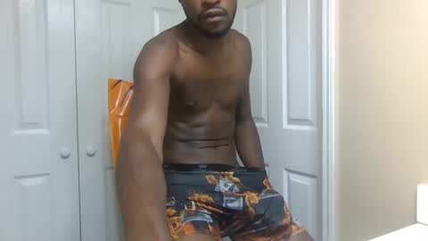 King Almighty01 online show from November 2025 03:41:01 AM