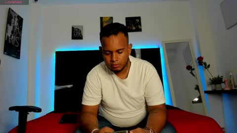 Snapshot of kingg_jay chatting on May 2026 11:37:01 AM kingg_jay online show from May 2026 11:37:01 AM