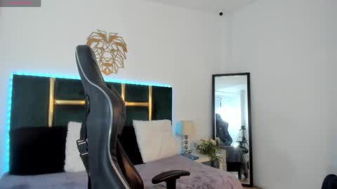 Snapshot of kingg_jay chatting on May 2026 11:49:01 AM kingg_jay online show from May 2026 11:49:01 AM