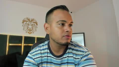 Snapshot of kingg_jay chatting on May 2026 12:02:02 PM kingg_jay online show from May 2026 12:02:02 PM
