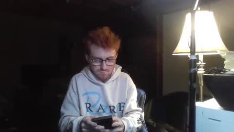 Snapshot of kingoffootfetish chatting on January 2025 04:57:02 AM Master  King Tommy online show from January 2025 04:57:02 AM
