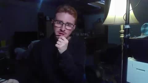 Snapshot of kingoffootfetish chatting on February 2025 06:04:01 PM Master  King Tommy online show from February 2025 06:04:01 PM