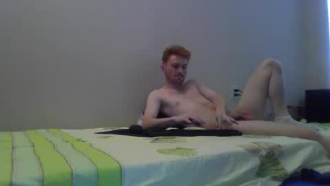 Snapshot of kingoffootfetish chatting on February 2025 06:33:01 PM Master  King Tommy online show from February 2025 06:33:01 PM