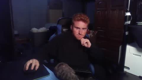 Snapshot of kingoffootfetish chatting on September 2025 12:14:01 AM Master  King Tommy online show from September 2025 12:14:01 AM