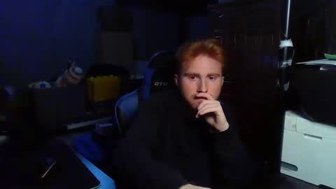 Snapshot of kingoffootfetish chatting on November 2025 09:13:02 AM Master King Tommy online show from November 2025 09:13:02 AM