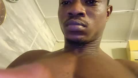 Snapshot of kingroy9 chatting on July 2026 08:17:02 AM kingroy9 online show from July 2026 08:17:02 AM