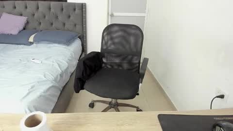 DOMINANT ALPHA KINGS online show from January 2026 07:22:01 AM