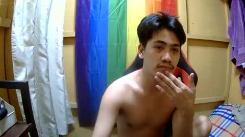 Snapshot of kingsucker2069 chatting on January 2025 10:12:02 AM Ruru online show from January 2025 10:12:02 AM