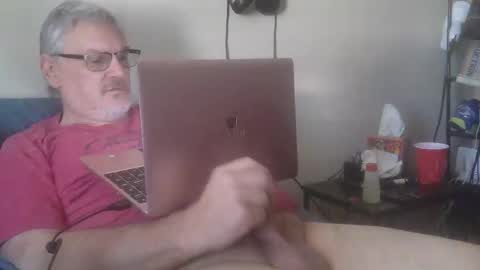 kingtongue10 online show from February 2026 07:43:02 PM