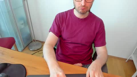 kinksubbydubby online show from May 2026 05:43:01 PM