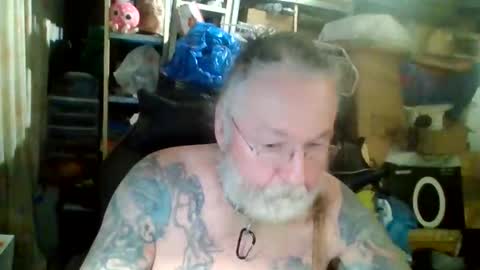 Snapshot of kinktattoos1369 chatting on November 2025 04:12:02 AM kinktattoos6969 online show from November 2025 04:12:02 AM