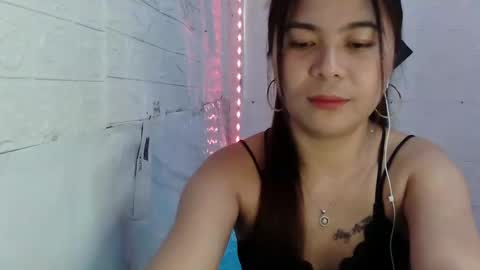 Snapshot of kinky_gurl69 chatting on December 2024 12:39:01 AM mary online show from December 2024 12:39:01 AM