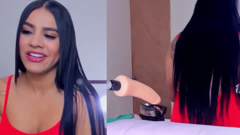 Snapshot of kinky_kylie18 chatting on September 2025 03:28:01 AM Kylie online show from September 2025 03:28:01 AM