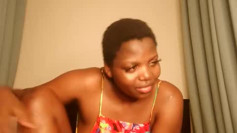 Lola online show from September 2025 02:10:01 PM
