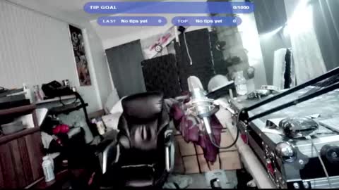 Kinky Cassie online show from October 2025 01:03:02 AM