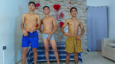 kinkyhousexxx online show from March 2026 01:24:01 AM