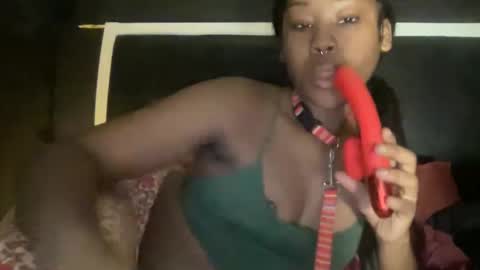 Snapshot of kinkykittee chatting on January 2025 07:32:01 AM Bunniii online show from January 2025 07:32:01 AM