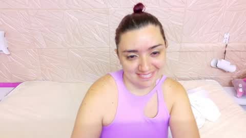 Snapshot of kinkyy_redhead chatting on May 2026 11:15:01 AM kinkyy_redhead online show from May 2026 11:15:01 AM