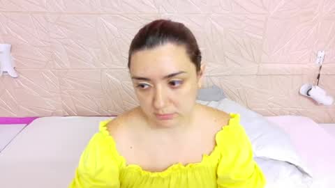 Snapshot of kinkyy_redhead chatting on May 2026 11:51:02 AM kinkyy_redhead online show from May 2026 11:51:02 AM