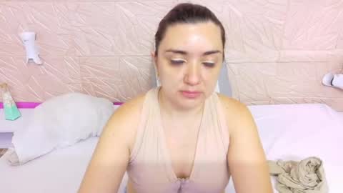 Snapshot of kinkyy_redhead chatting on May 2026 11:18:02 AM kinkyy_redhead online show from May 2026 11:18:02 AM