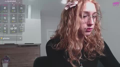 Sophie online show from February 2026 10:52:02 PM