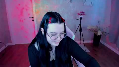 kira online show from March 2026 01:22:02 AM