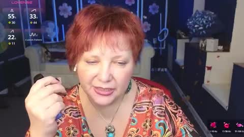 Kira Kennet online show from November 2025 04:14:02 PM