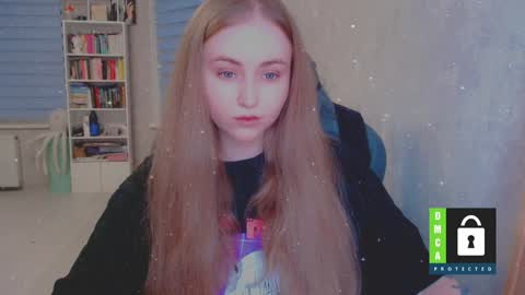 you know thumb up me please its important online show from December 2024 04:31:01 PM