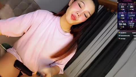 Snapshot of kira_willer chatting on March 2025 06:51:01 AM KIRA online show from March 2025 06:51:01 AM