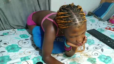 kirah_hot online show from January 2026 05:12:01 AM