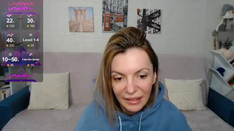 Snapshot of kiramartins_cat chatting on March 2025 03:59:02 AM kiramartins cat online show from March 2025 03:59:02 AM