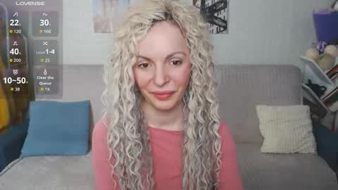 Snapshot of kiramartins_cat chatting on November 2025 05:25:01 PM kiramartins cat online show from November 2025 05:25:01 PM