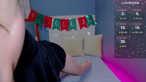 KiraNigt online show from December 2024 02:46:02 AM