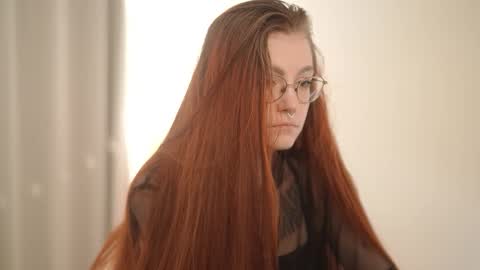 Snapshot of kiraninetails chatting on September 2025 08:14:01 AM ARI online show from September 2025 08:14:01 AM