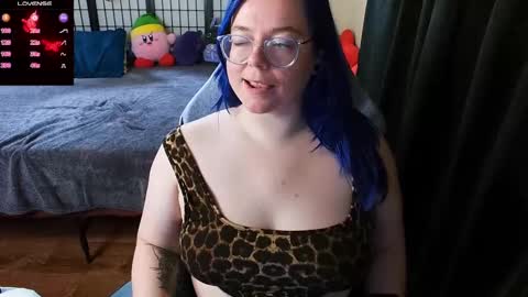 Snapshot of kiraspitqueen chatting on December 2024 06:40:01 AM KiraSpitQueen online show from December 2024 06:40:01 AM