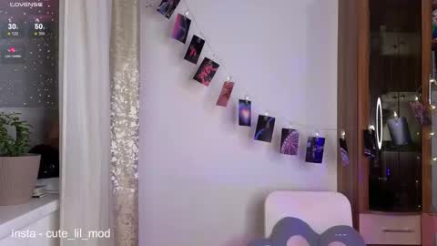 Snapshot of kiraturner chatting on December 2025 08:47:02 PM Kira cute online show from December 2025 08:47:02 PM