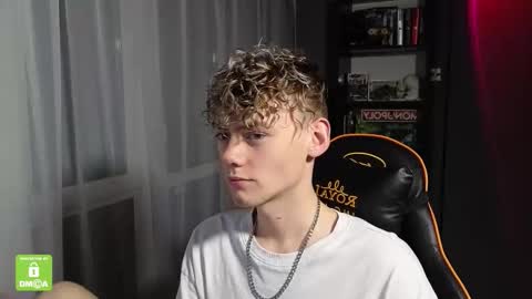 Kirill and Andrey online show from November 2025 02:50:01 PM