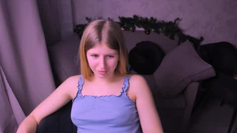 Kira online show from December 2024 01:15:02 AM