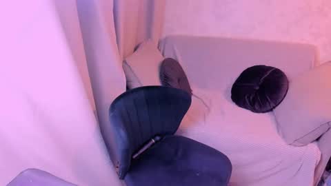 Kira online show from February 2025 09:40:01 PM