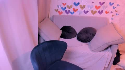 Kira online show from February 2025 08:20:02 PM