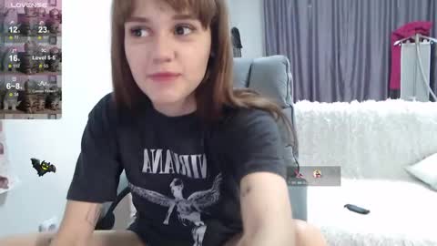 Kisi online show from December 2024 11:19:02 PM