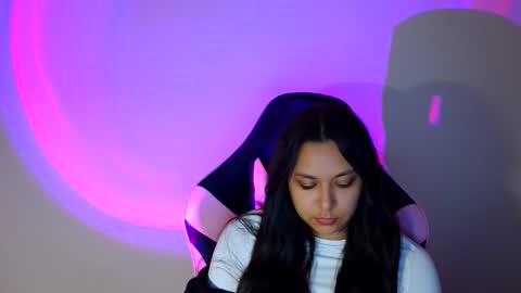 kiss_ameliaa online show from November 2025 10:37:01 AM