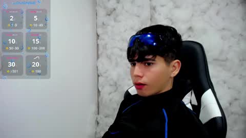 Snapshot of kiss_whitee chatting on November 2025 11:41:01 PM kiss_whitee online show from November 2025 11:41:01 PM