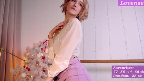 Snapshot of kisskiss_muah chatting on January 2025 05:20:01 PM Kate  online show from January 2025 05:20:01 PM