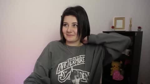 kissleoxx online show from October 2025 12:16:01 PM